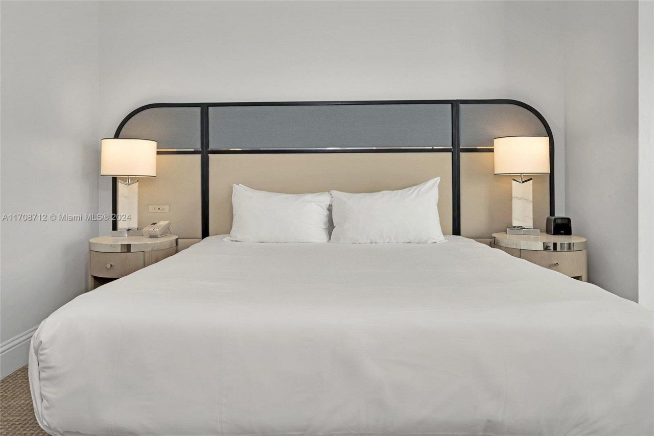 4401 Collins Ave, Unit 902, Miami Beach, FL 33140 Photo