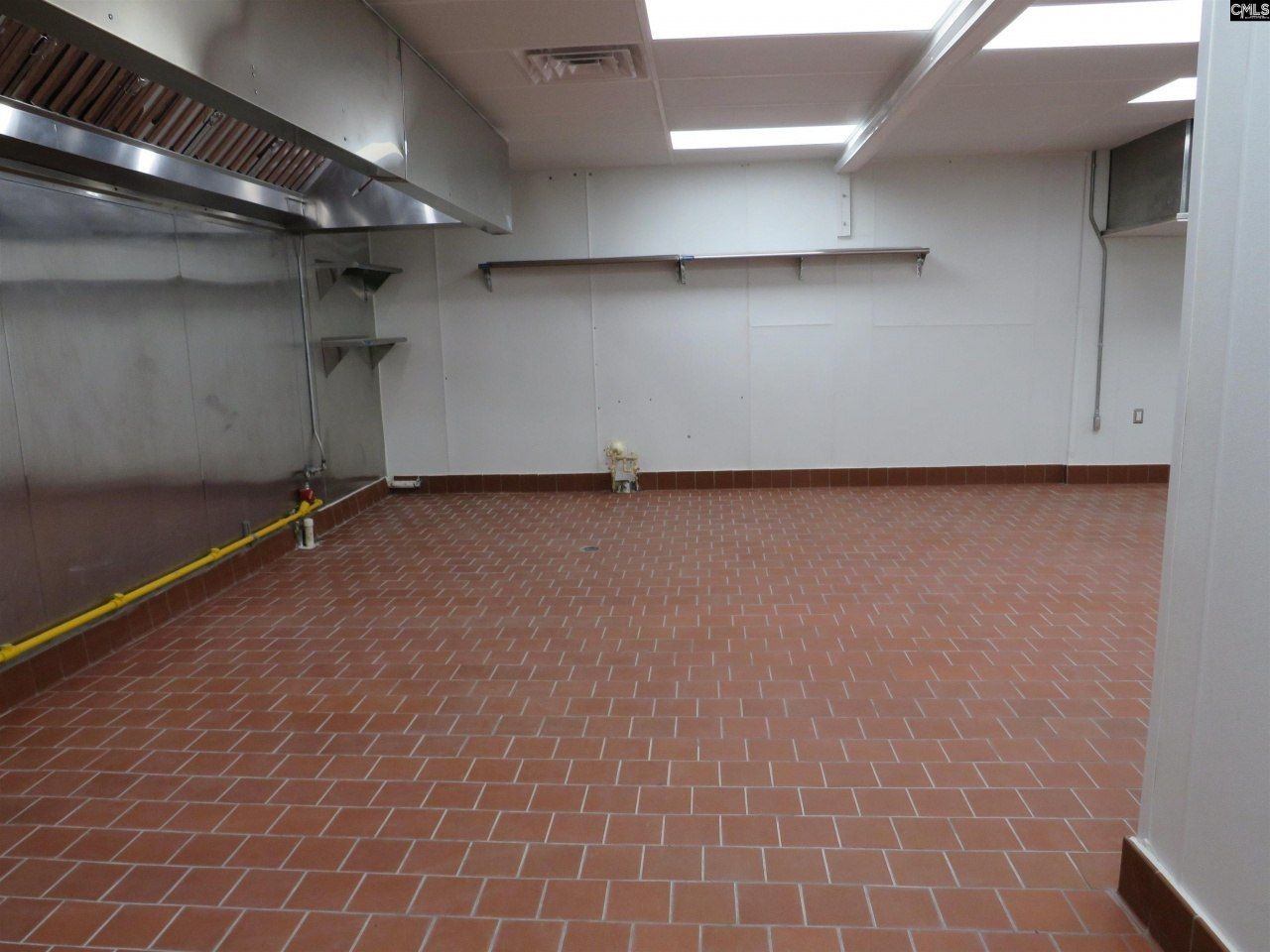 7480 Highway 34 Photo 11