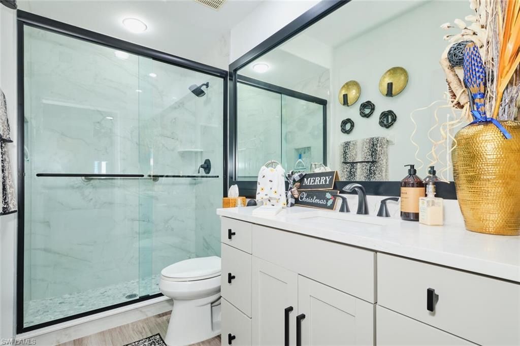 17020 Willowcrest Way, Unit 107, Fort Myers, FL 33908 Photo