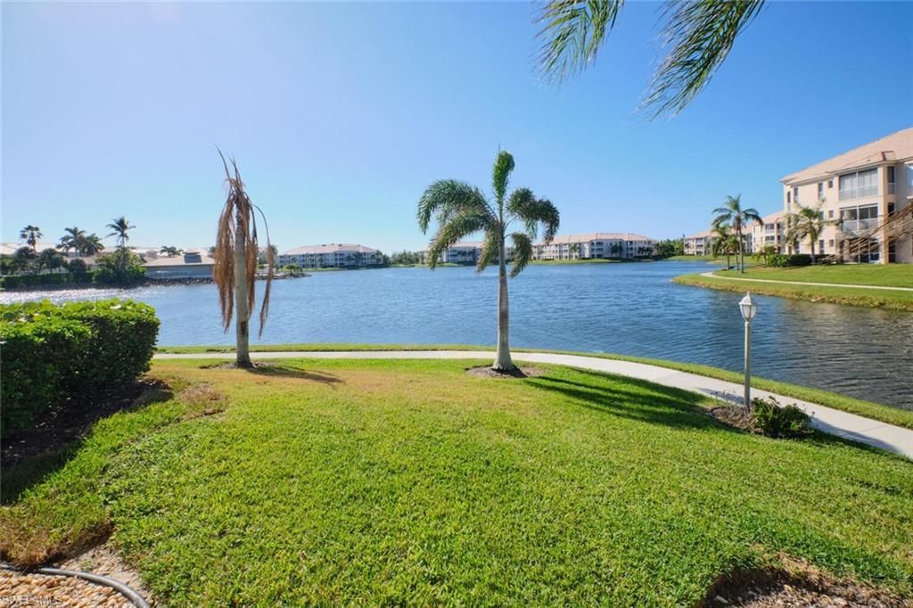 17020 Willowcrest Way, Unit 107, Fort Myers, FL 33908 Photo