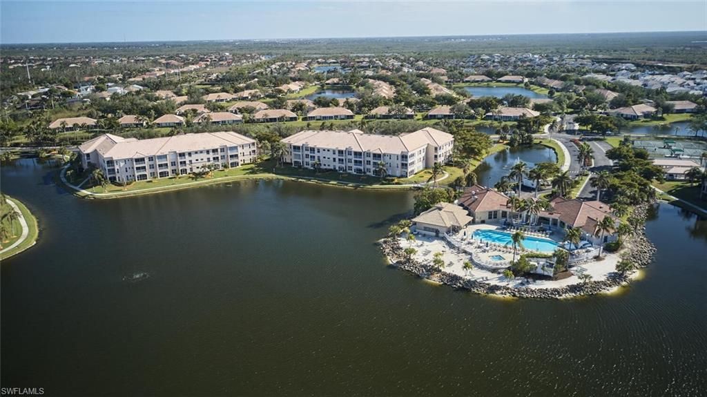 17020 Willowcrest Way, Unit 107, Fort Myers, FL 33908 Photo