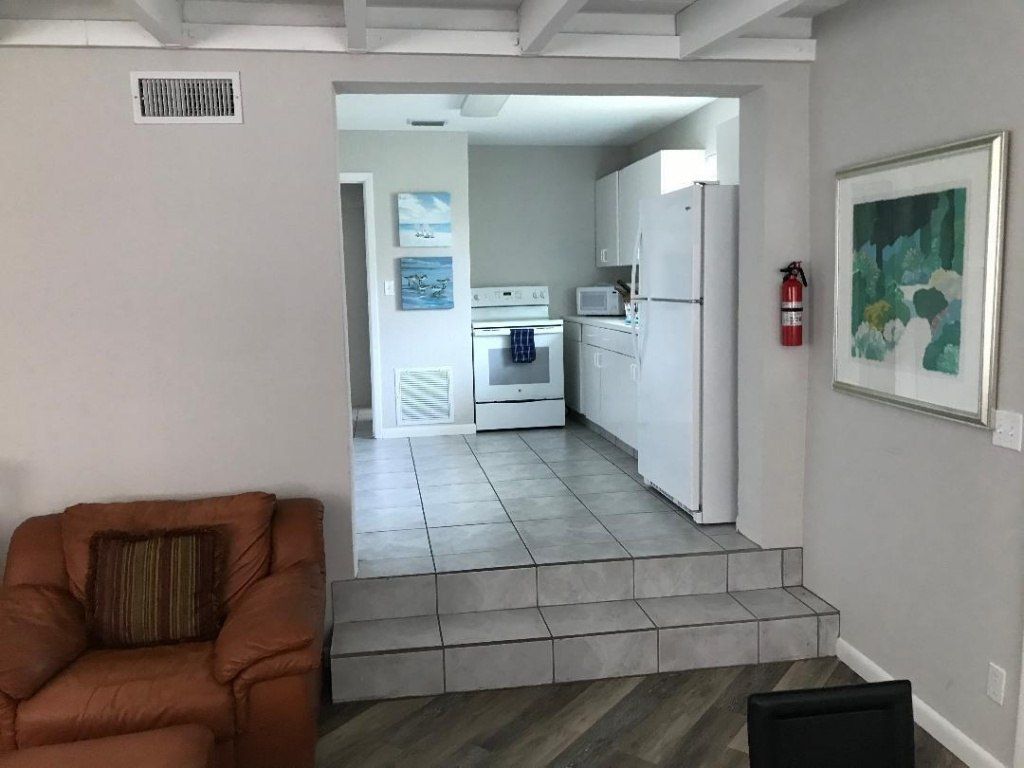 621 NE 3rd Avenue, Delray Beach, FL 33444 Photo