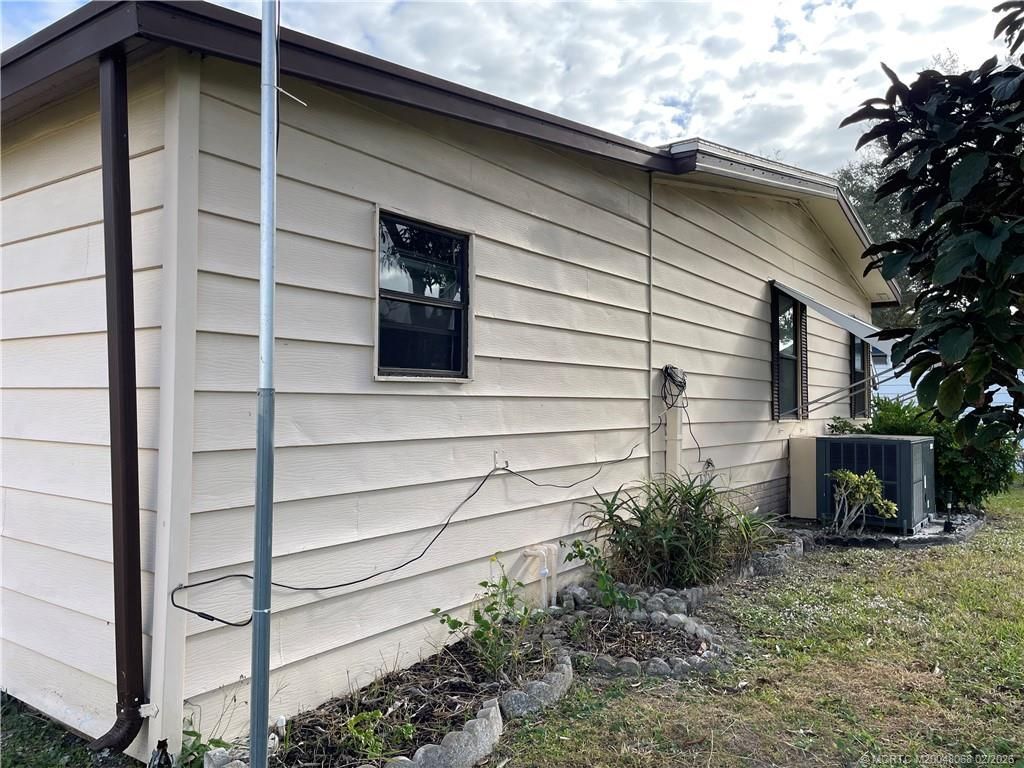 16236 SW Three Wood Way, Indiantown, FL 34956 Photo