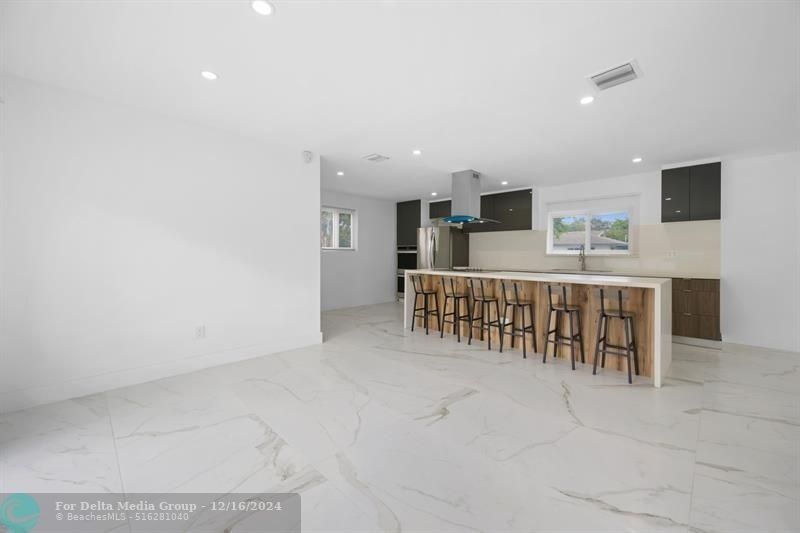 19930 NE 20th Court, Miami, FL 33179 Photo