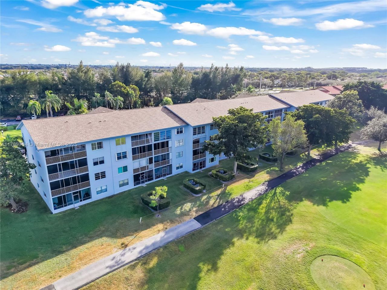 900 SW 125th Way, Unit 304R, Pembroke Pines, FL 33027 Photo