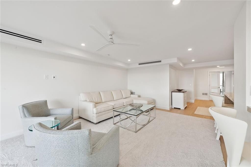 2318 Gulf Shore Blvd N, Unit 510, Naples, FL 34103 Photo