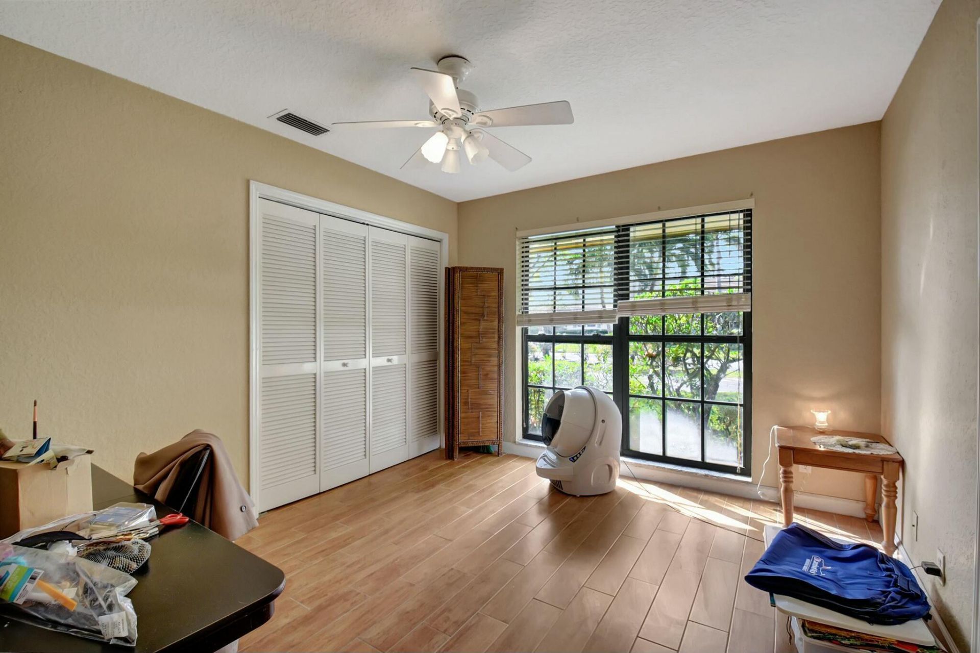 581 S Country Club Drive, Atlantis, FL 33462 Photo