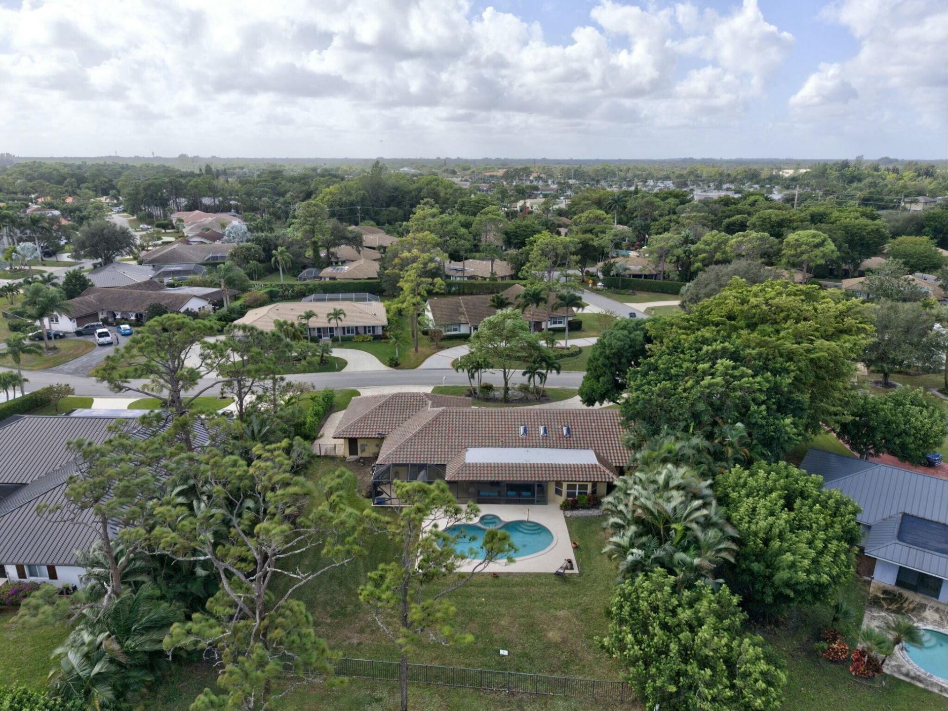 581 S Country Club Drive, Atlantis, FL 33462 Photo