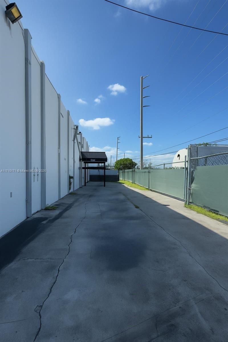 4201 NW 37th Ct, Unit 3728, Hialeah, FL 33142 Photo