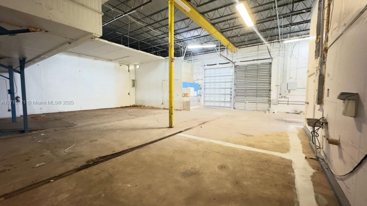 4201 NW 37th Ct, Unit 3728, Hialeah, FL 33142 Photo