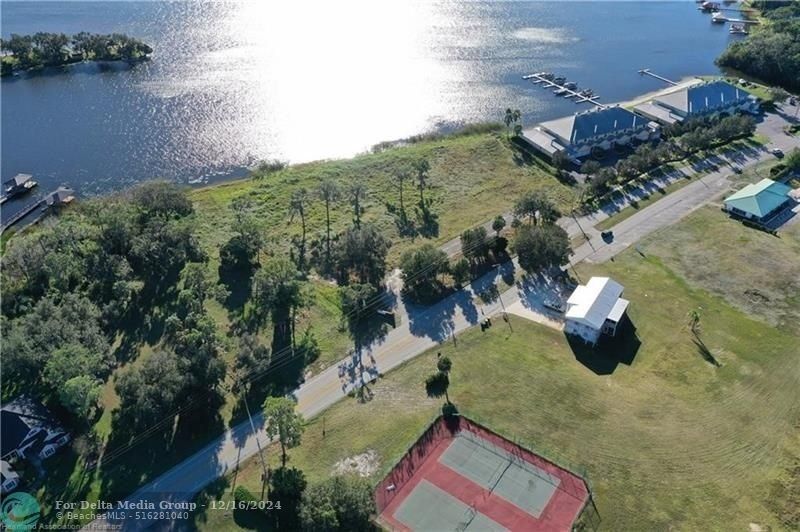 1040 Lake June Rd, Lake Placid, FL 33852 Photo