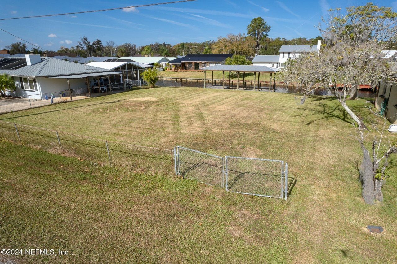 114 Palm Trail, East Palatka, FL 32131 Photo