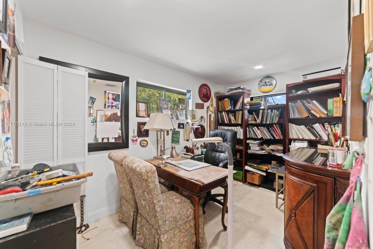 370 NE 44th St, Oakland Park, FL 33334 Photo