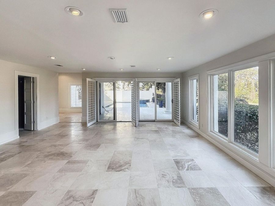 Property Image 76