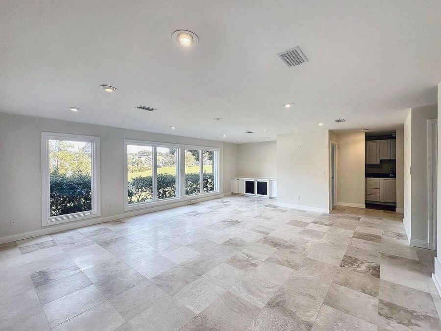 Property Image 78