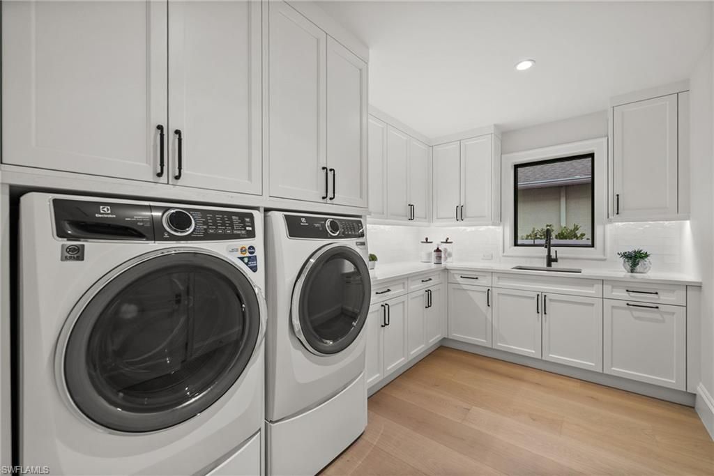 1120 10th Ave N, Naples, FL 34102 Photo