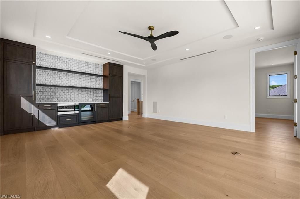 1120 10th Ave N, Naples, FL 34102 Photo