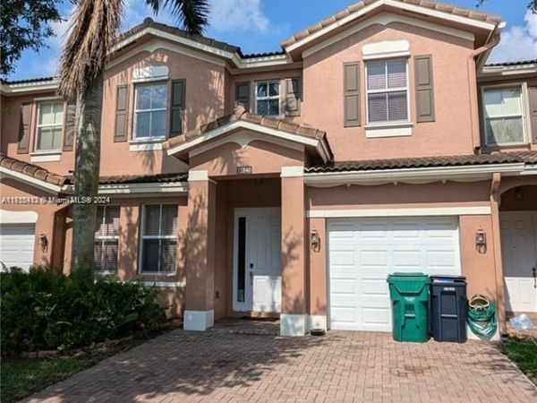 11840 SW 154th Ave, Unit 11840, Miami, FL 33196