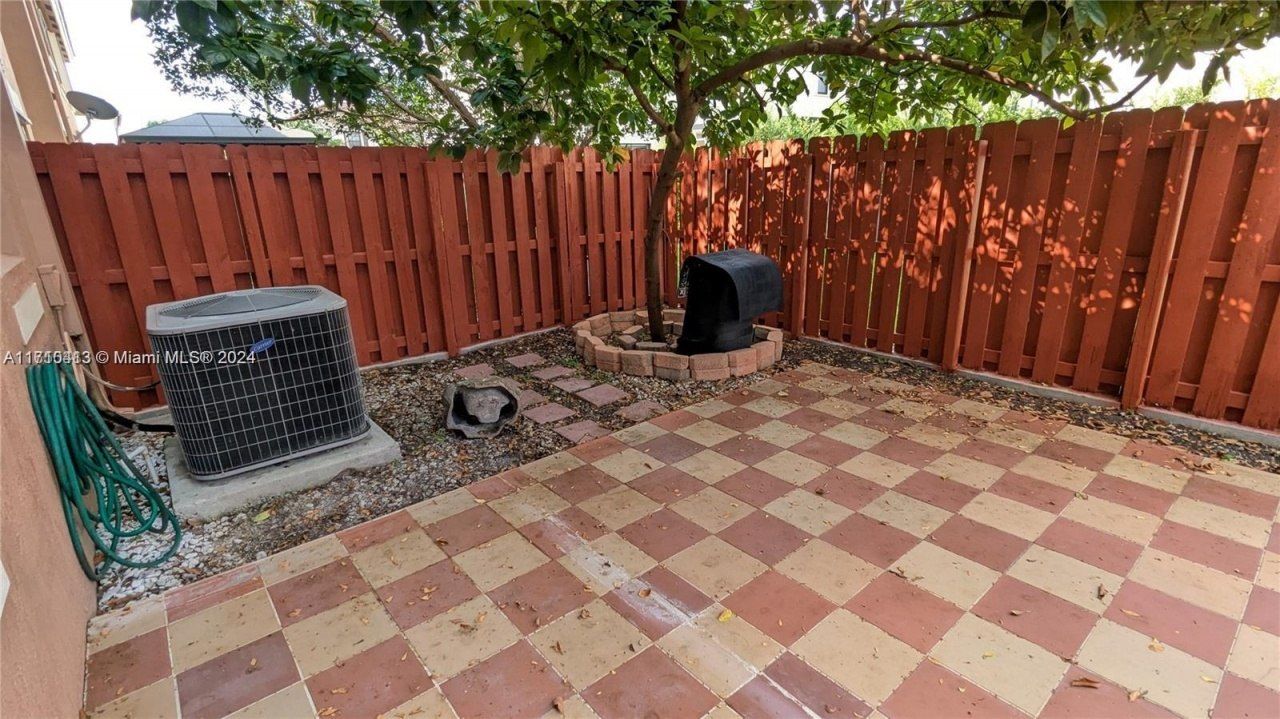 11840 SW 154th Ave, Unit 11840, Miami, FL 33196 Photo