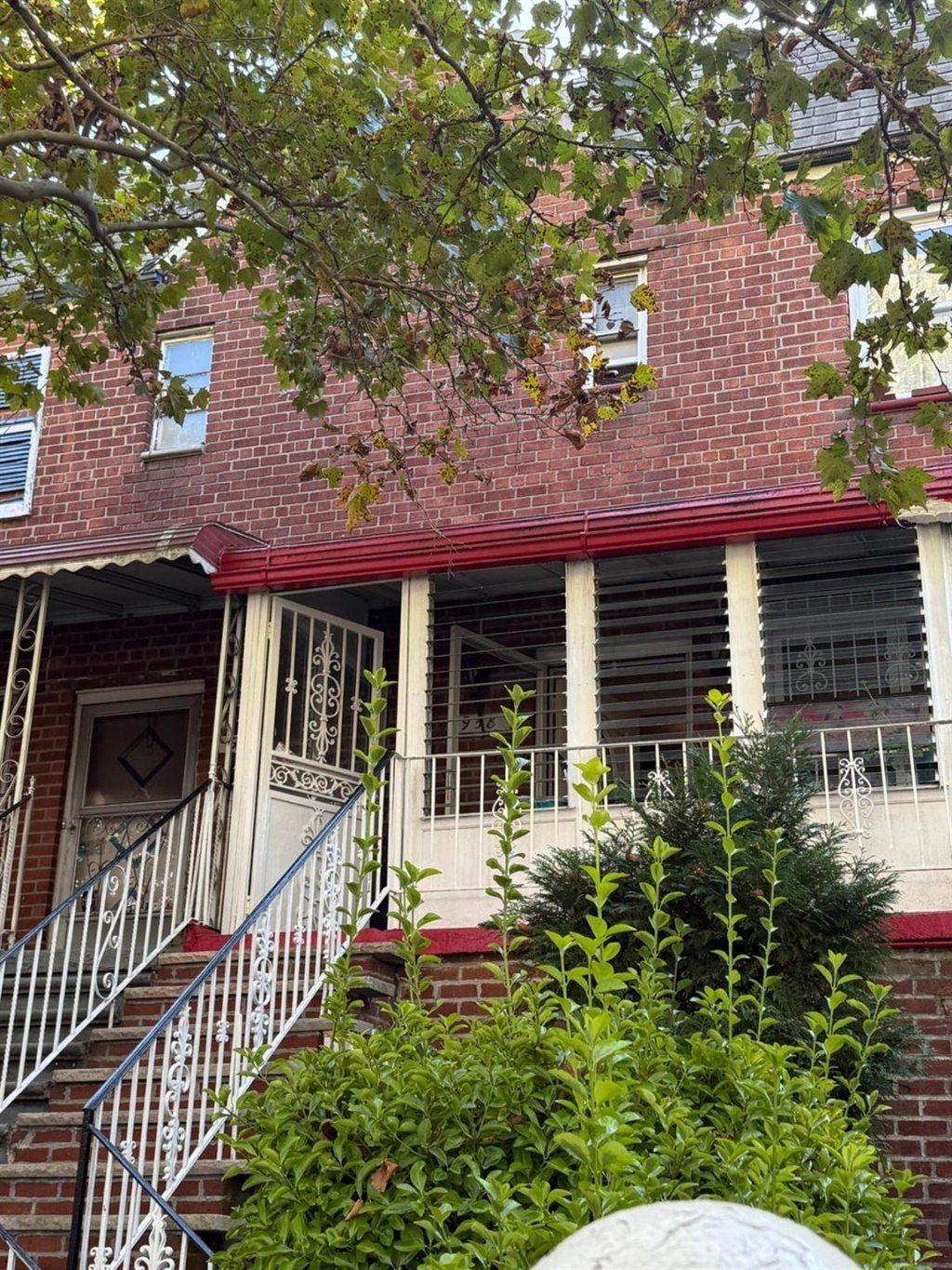 958 E 103rd Street, Brooklyn, NY 11236 Main Photo