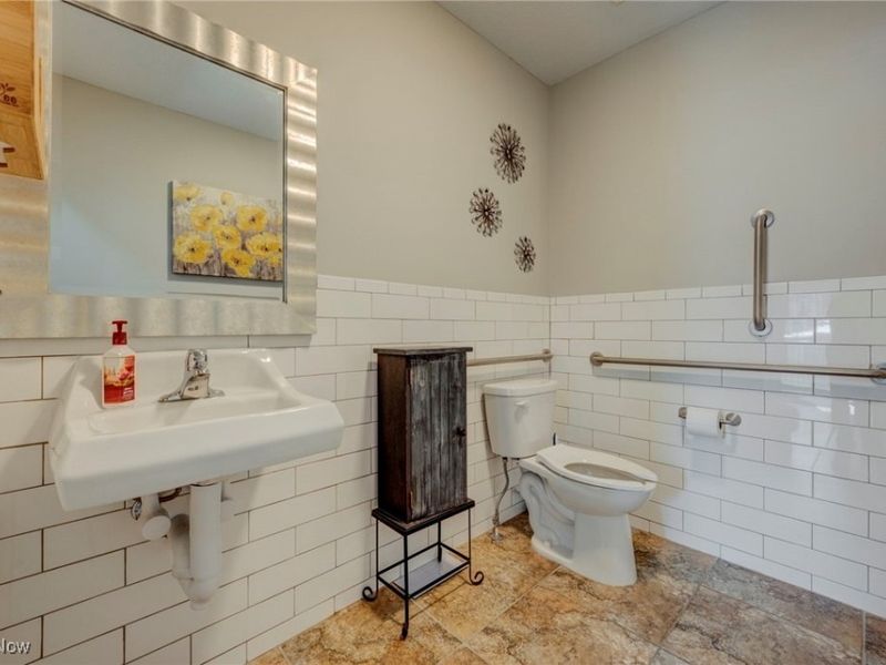 37040 Colorado Avenue, Avon, OH 44011 Photo 14