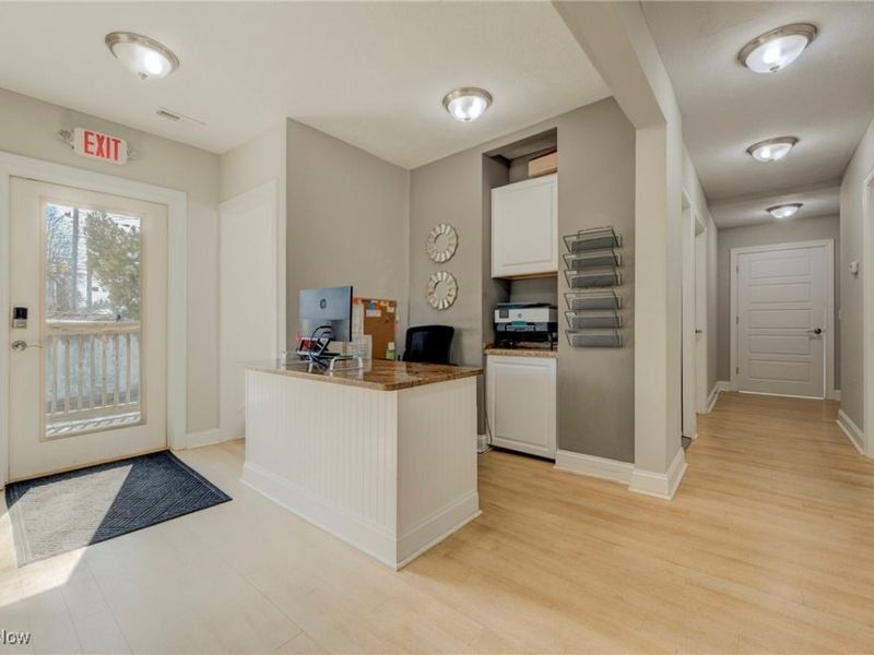 37040 Colorado Avenue, Avon, OH 44011 Photo 9