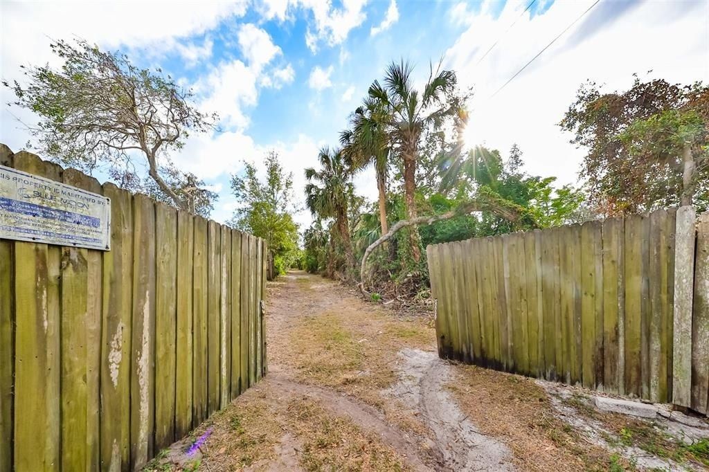 8839 Richmond Street, Gibsonton, FL 33534 Photo