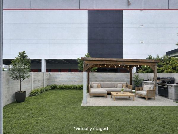 3529 NW 34th St, Unit BACK, Miami, FL 33142