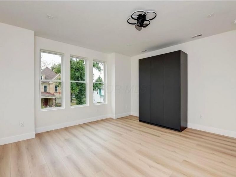 1575 Granville Street, Columbus, OH 43203 Photo 9