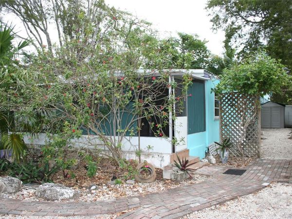230 Antigua Rd, Key Largo, FL 33070