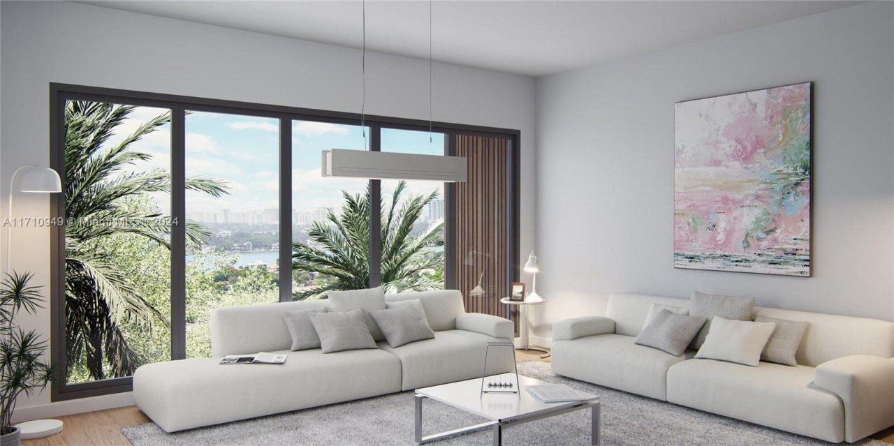 2005 Calais Dr, Unit 7, Miami Beach, FL 33141 Photo