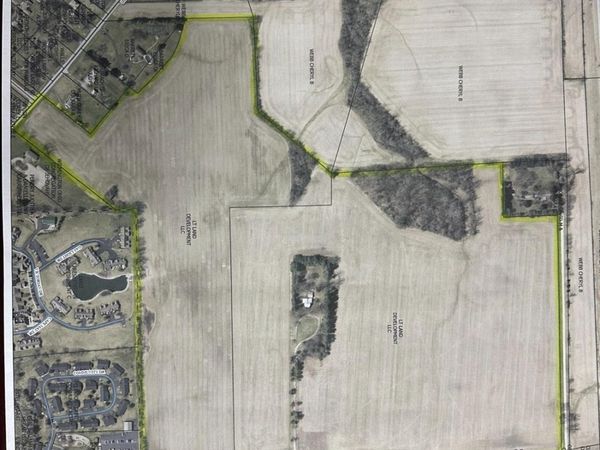 987 N Nelson Avenue, Wilmington, OH 45177