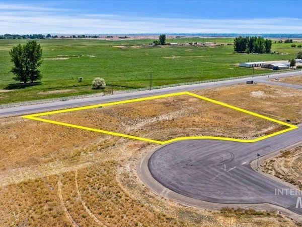 563 S 95 E, Jerome, ID 83338