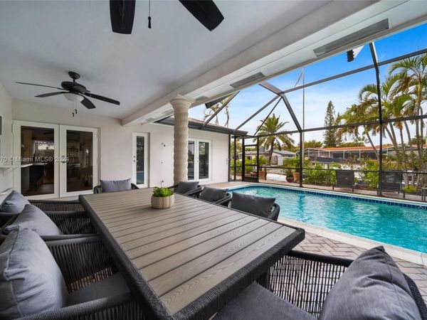 2031 SW 22nd Ave, Fort Lauderdale, FL 33312