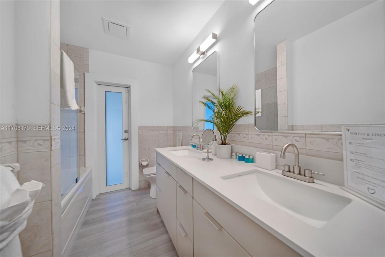 2031 SW 22nd Ave, Fort Lauderdale, FL 33312 Photo