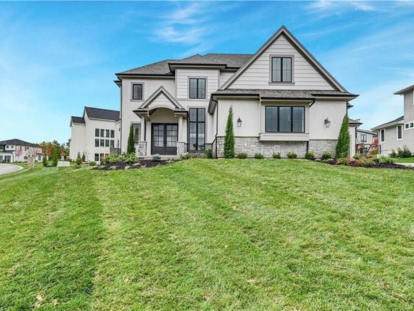 17021 King Street, Overland Park, KS 66221