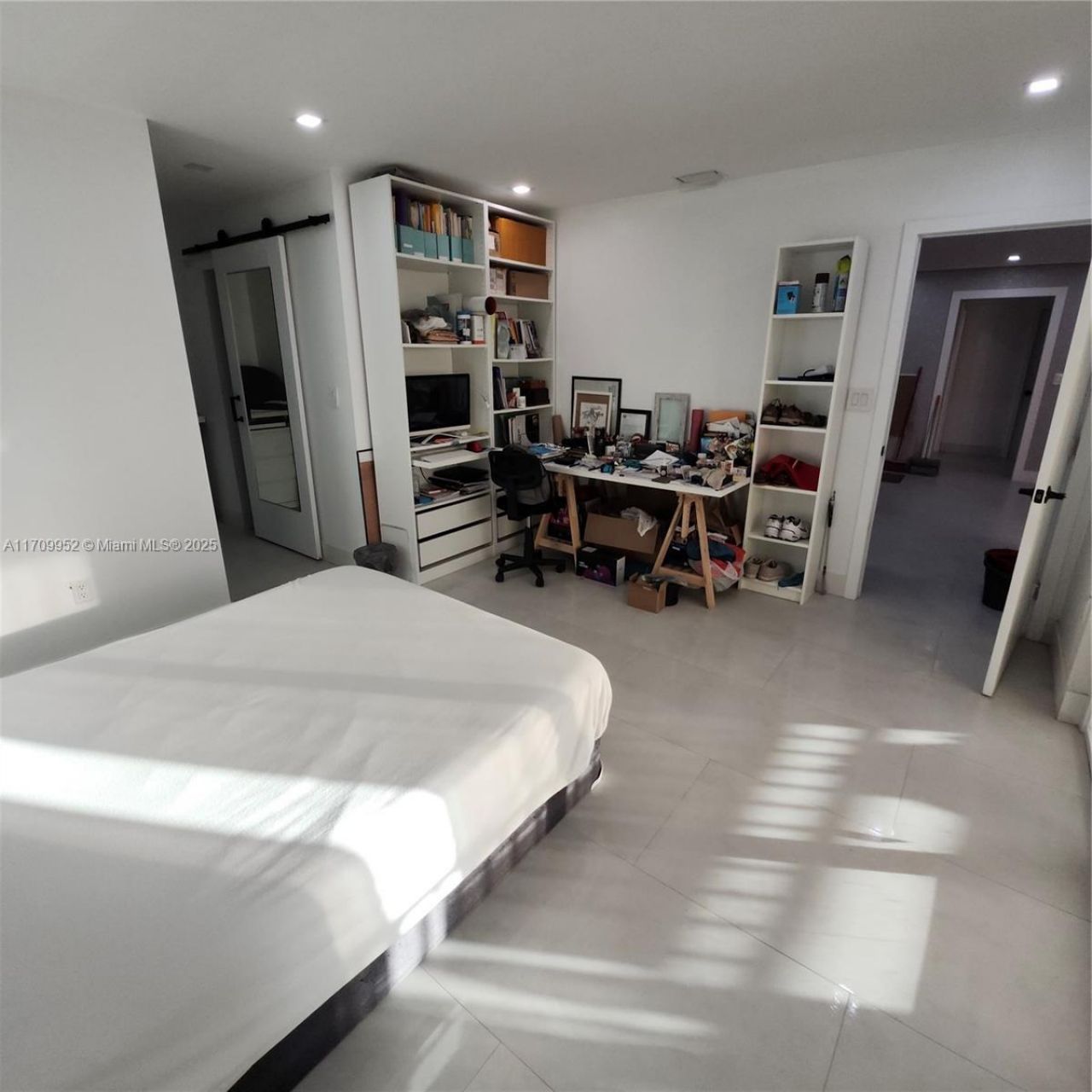 10865 NW 7th St, Unit 24-21, Miami, FL 33172 Photo