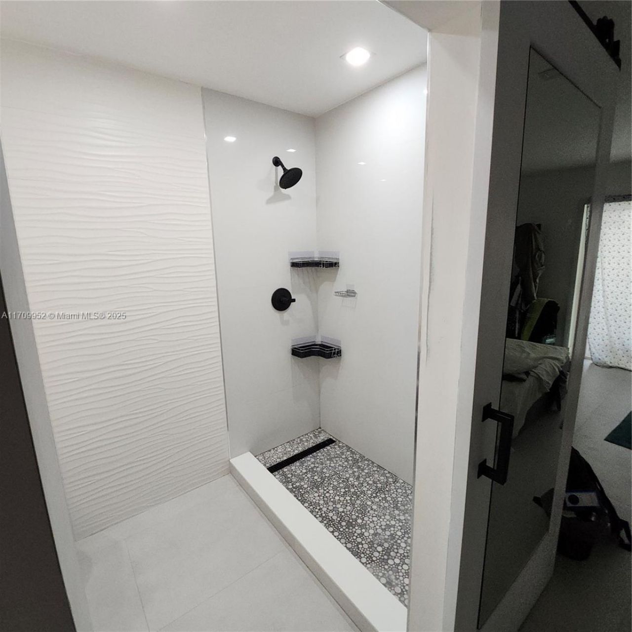 10865 NW 7th St, Unit 24-21, Miami, FL 33172 Photo