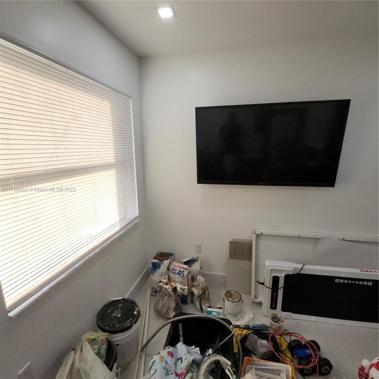 10865 NW 7th St, Unit 24-21, Miami, FL 33172 Photo