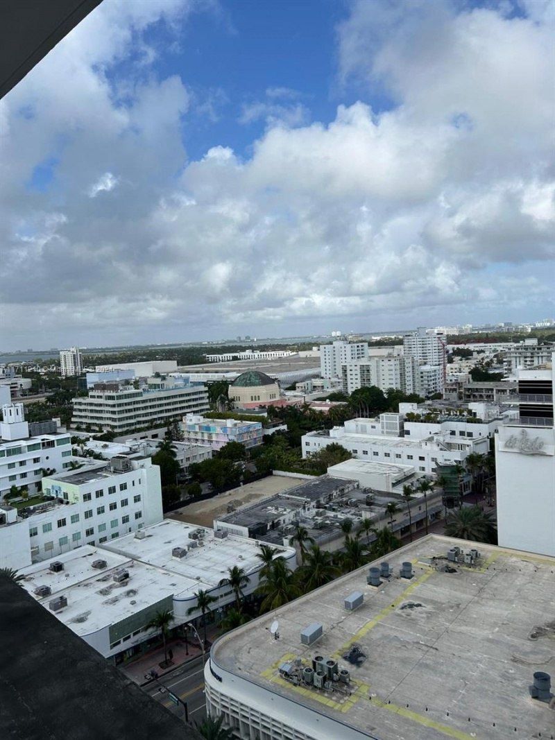 100 Lincoln Rd, Unit PH7, Miami Beach, FL 33139 Photo