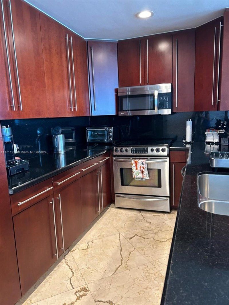 100 Lincoln Rd, Unit PH7, Miami Beach, FL 33139 Photo