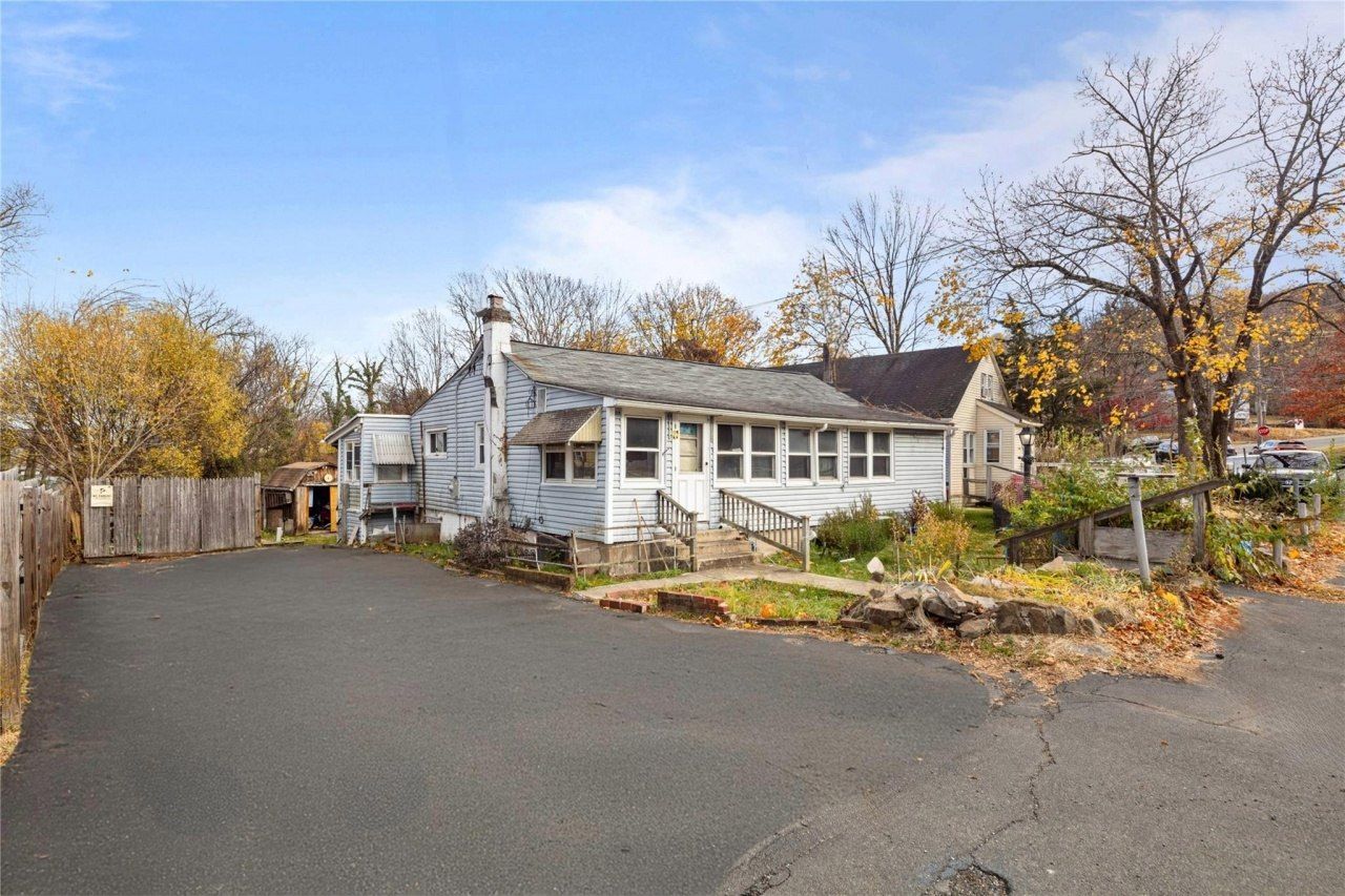 11 Waldron Avenue, Nyack, NY 10960 Main Photo