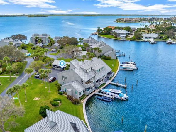 505 Spyglass Lane, Unit 505-B, Vero Beach, FL 32963