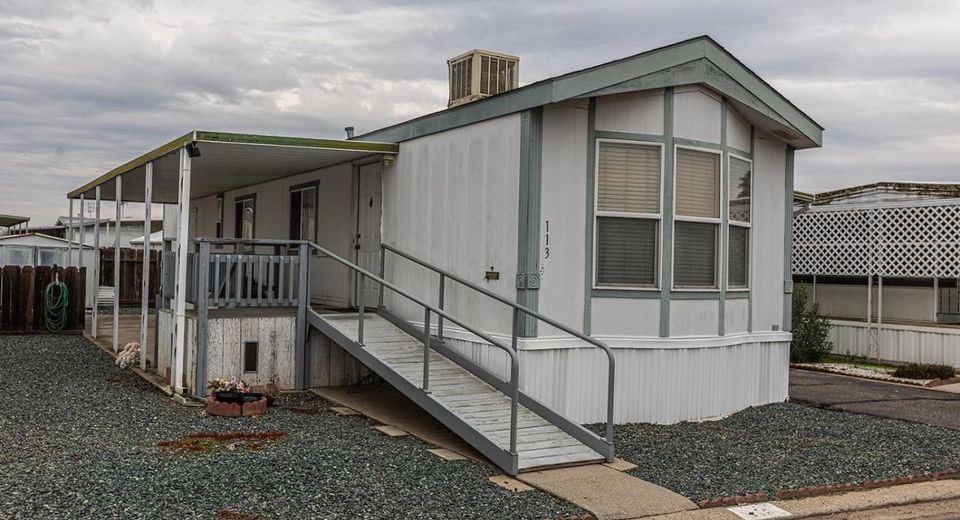 2505 Jackson Ave #113, Escalon, CA 95320 Photo