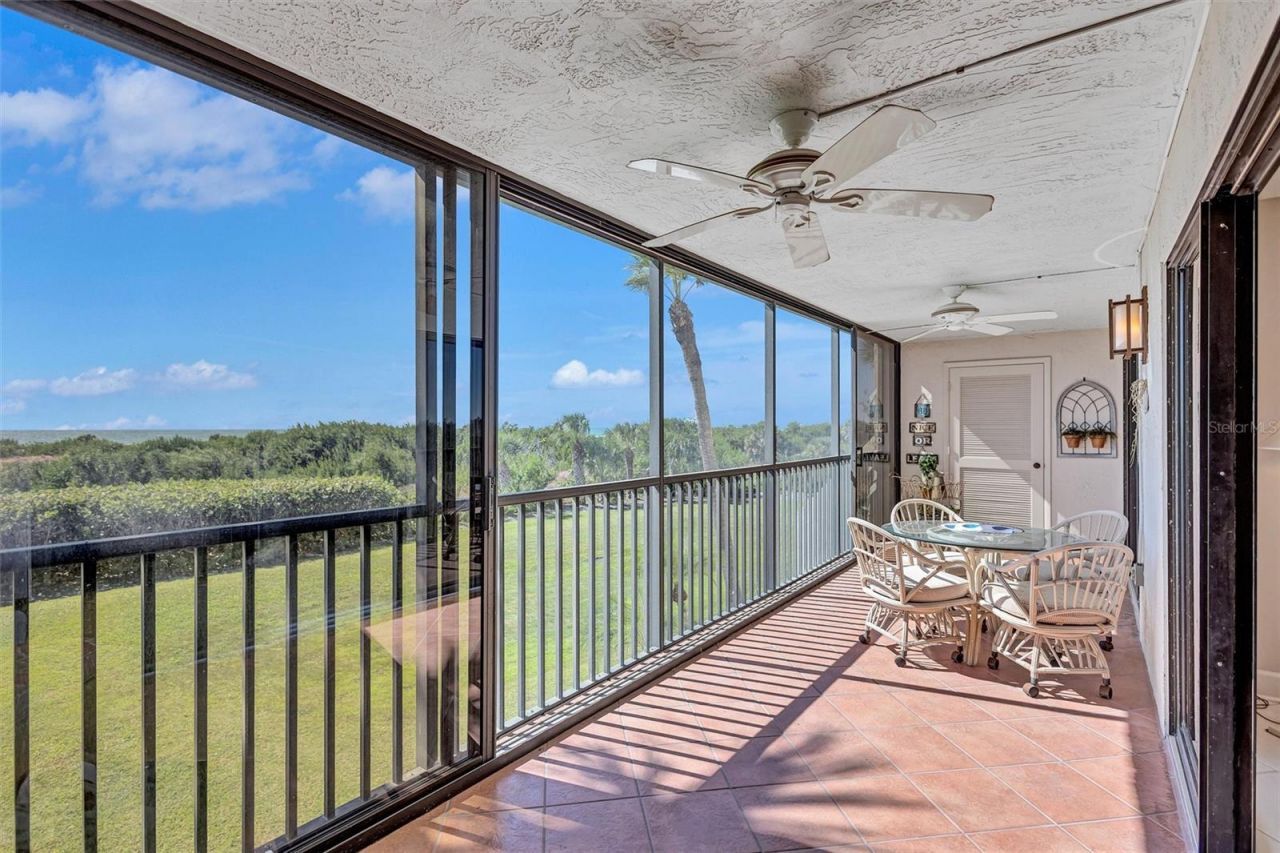420 Beach Road, Unit 203, Sarasota, FL 34242 Photo