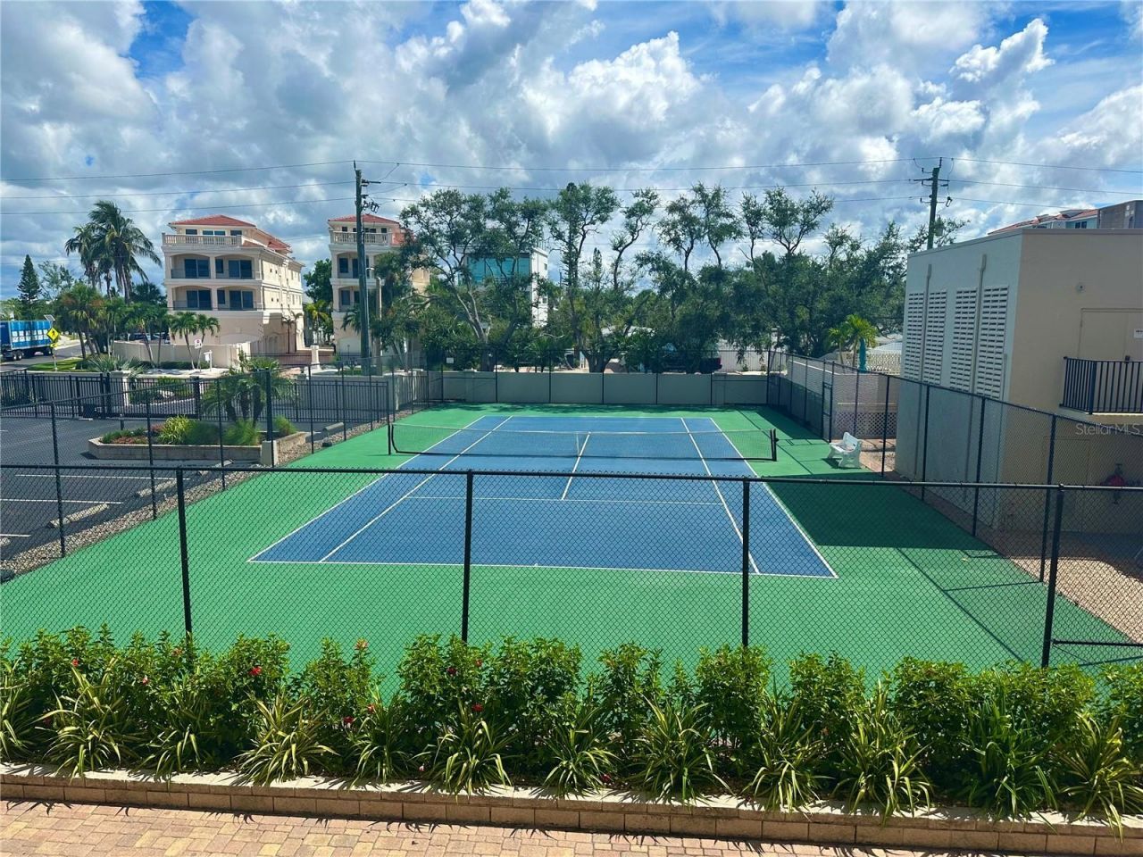 420 Beach Road, Unit 203, Sarasota, FL 34242 Photo