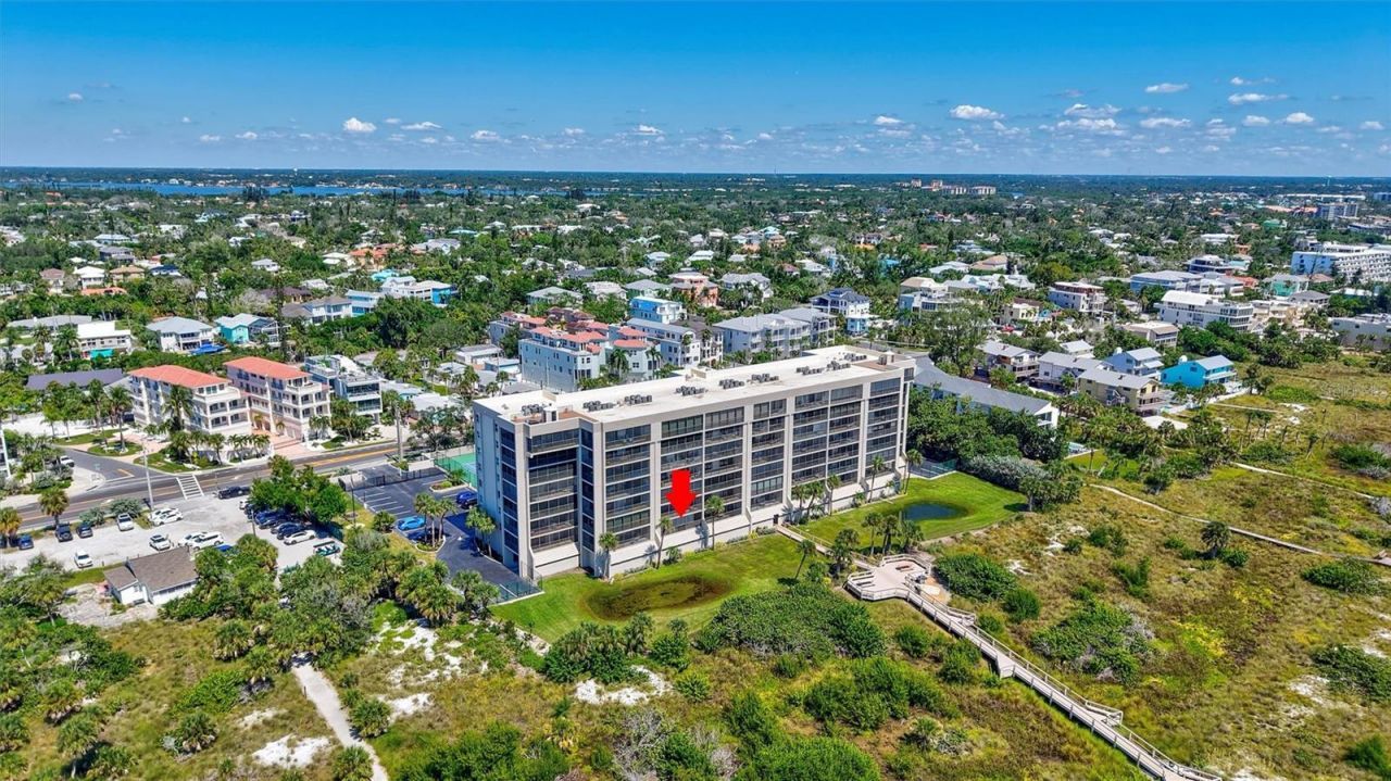 420 Beach Road, Unit 203, Sarasota, FL 34242 Photo