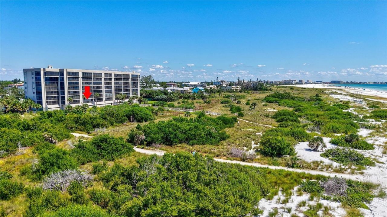420 Beach Road, Unit 203, Sarasota, FL 34242 Photo