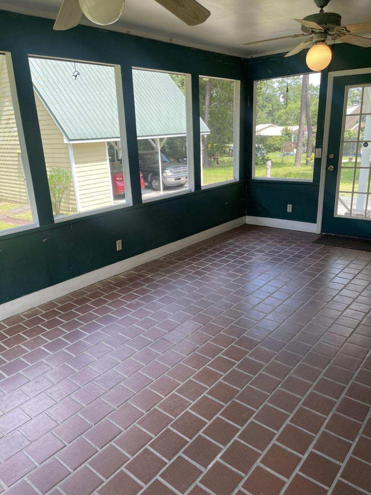 141 Wintergreen Road Photo 9