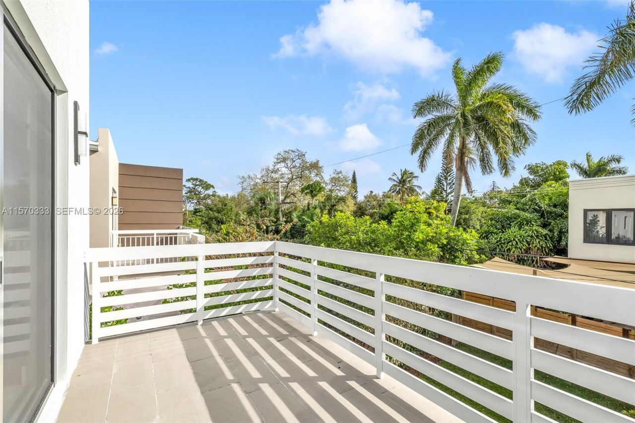 808 SW 9th St, Unit 808-A, Fort Lauderdale, FL 33315 Photo